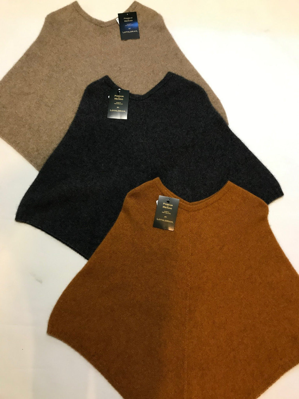 Lothlorian Women’s Possum Merino Plain Poncho