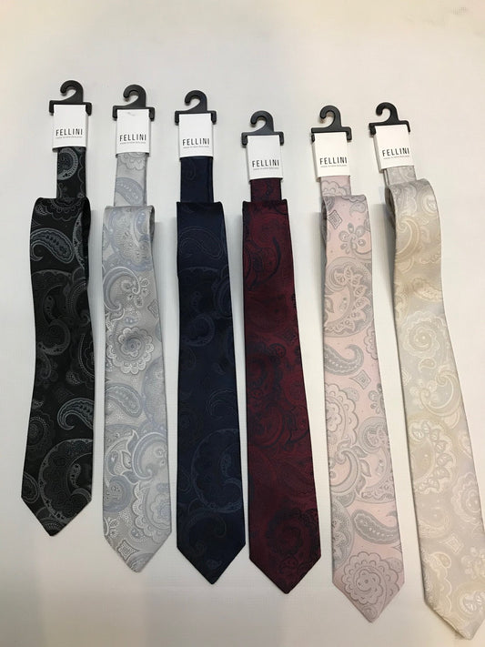 Fellini Tie & Pocket Square – Paisley Print