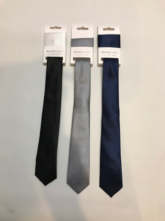 Buckle Tie & Pocket Square – Textured Plain