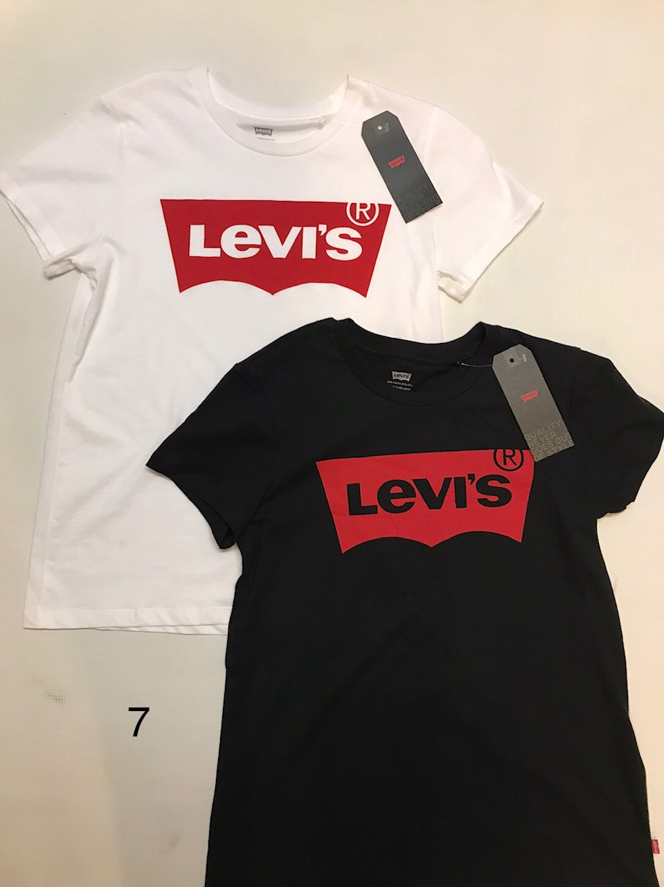 Levi's Batwing Tee